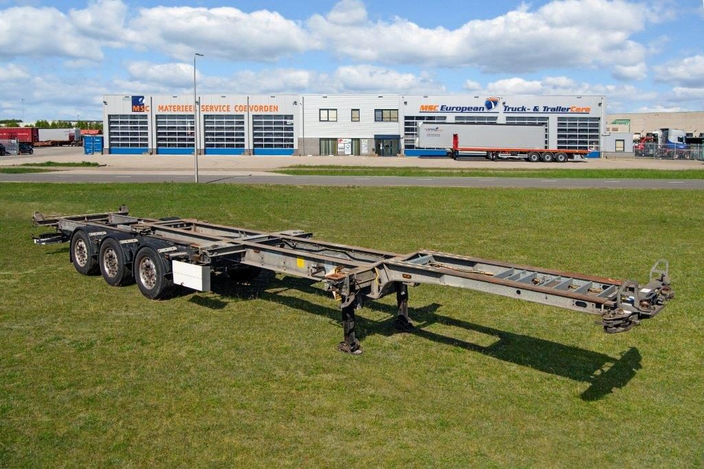 multi-container_chassis-5